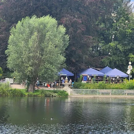 ホテル Haus Am 2*