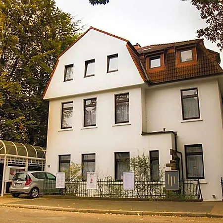 Haus Am 2*